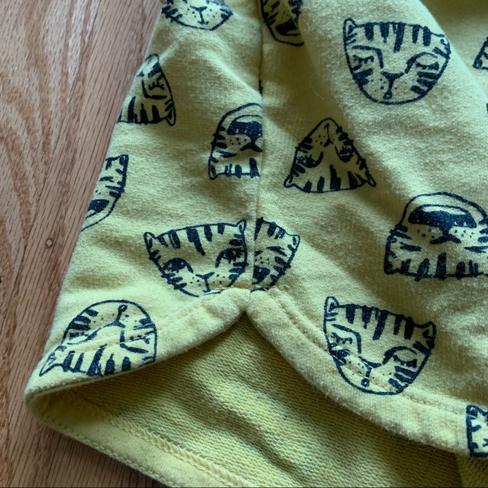 Cat & Jack Yellow Printed XS Women Shorts - Picture 8 of 8